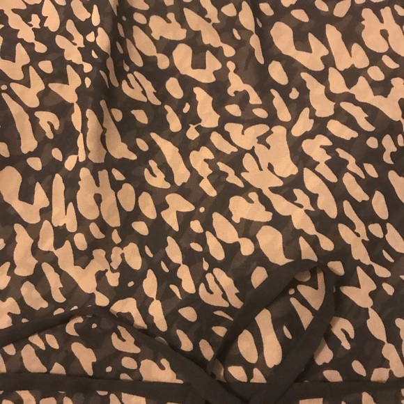 Blouse - Picture 2 of 4